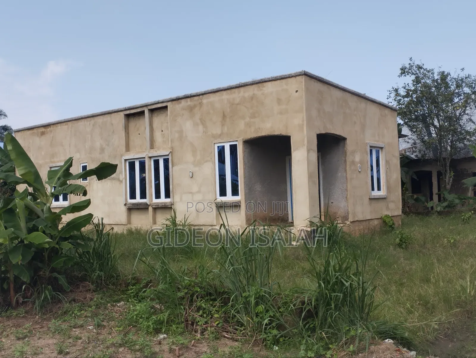 3bdrm Bungalow in Gitto Road, Uyo for sale in Uyo