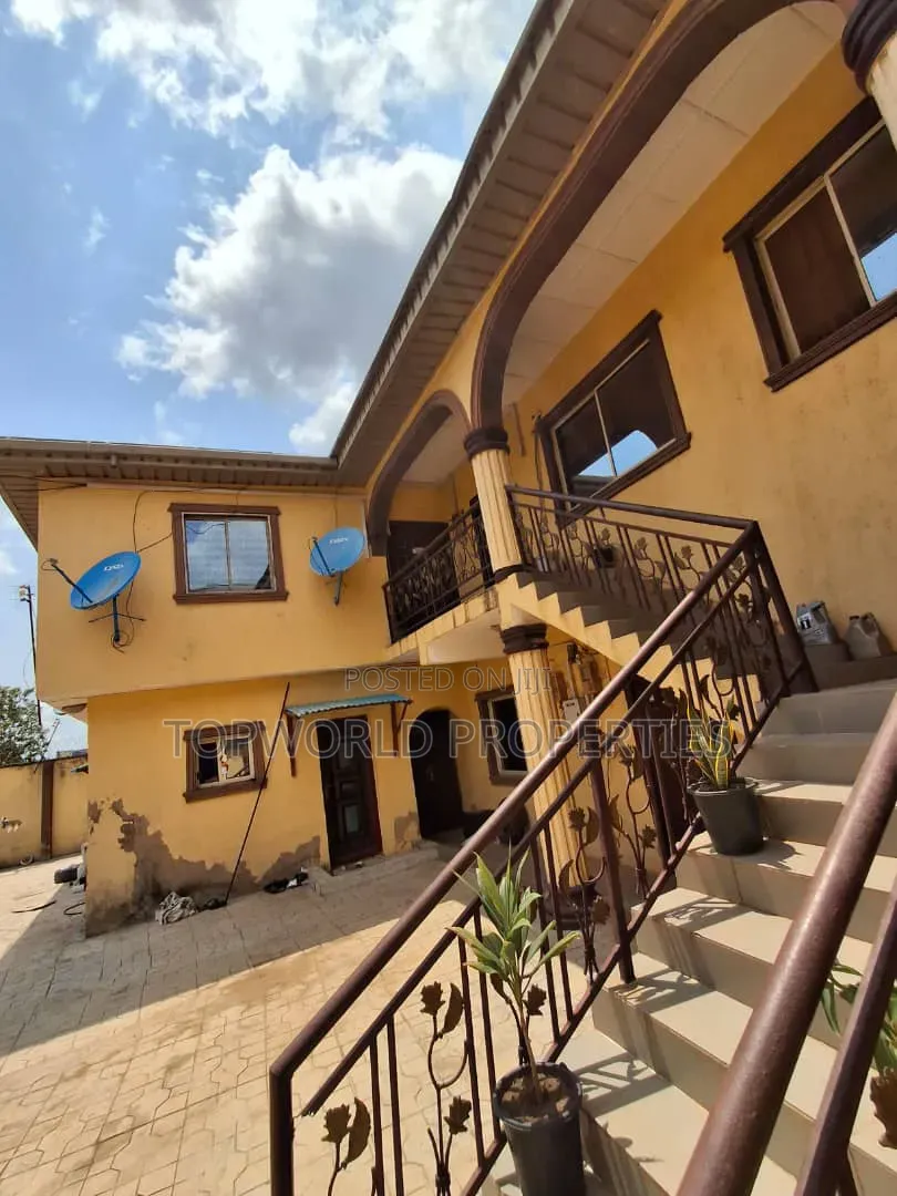 2bdrm Block of Flats in Command, Alimosho, Iyana Ipaja for sale in Iyana Ipaja