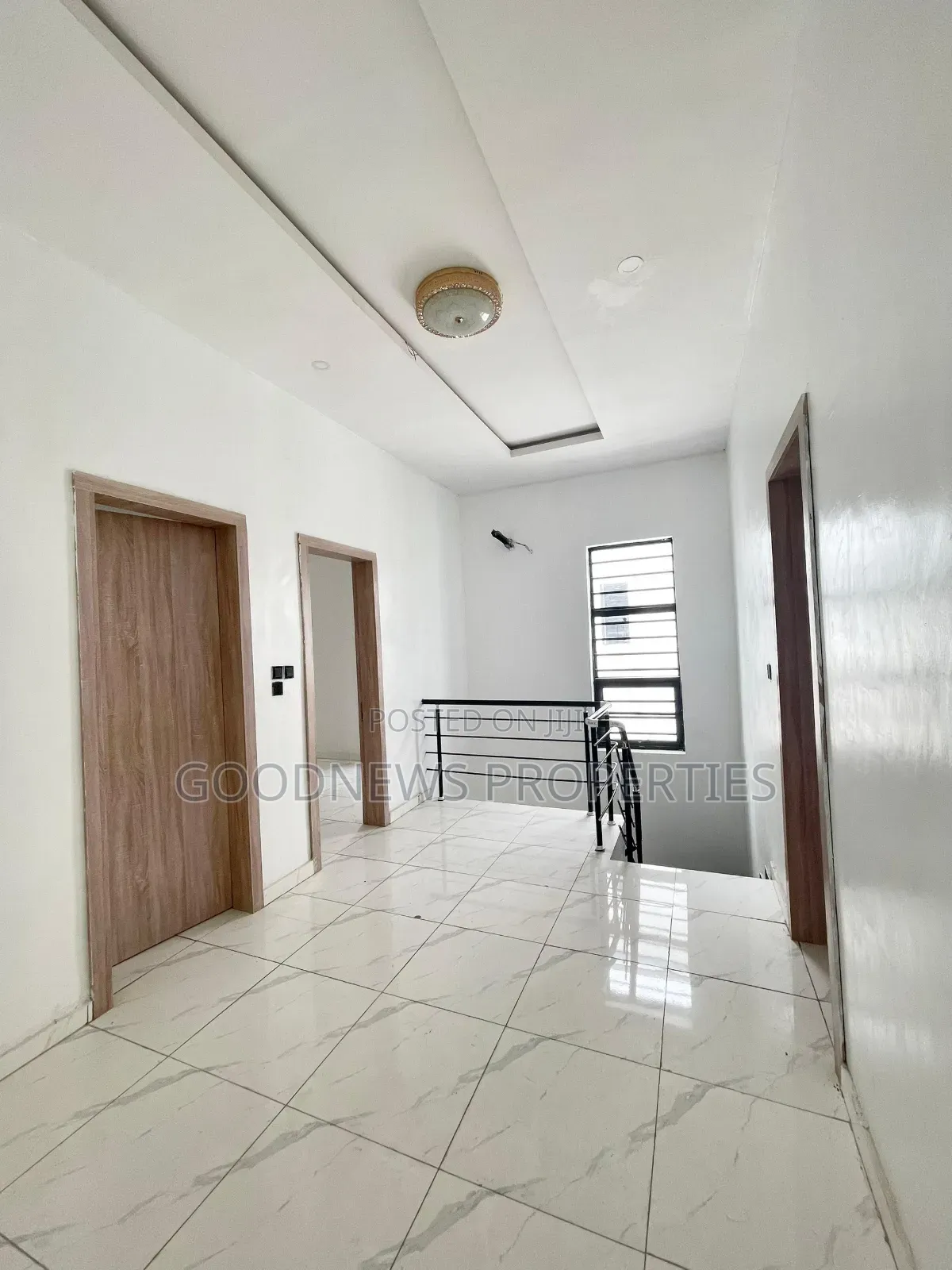 4bdrm Duplex in Ikota for sale in Ikota