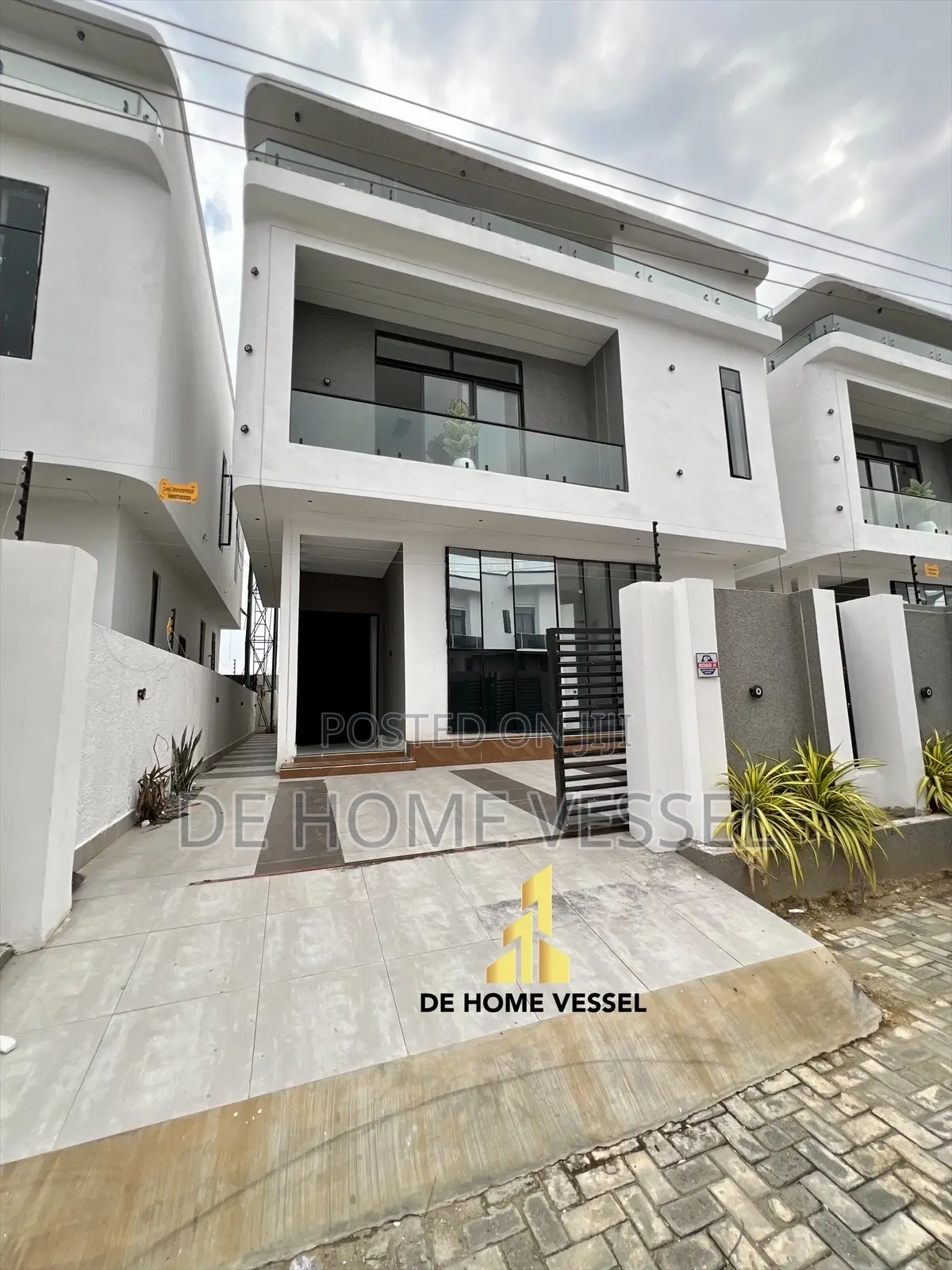 4bdrm Duplex in Ajah for sale in Ajah