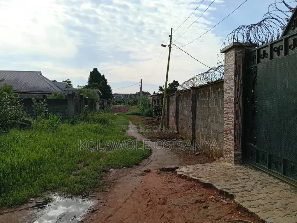 4bdrm Bungalow in Ado-Odo/Ota for sale in Ado-Odo/Ota