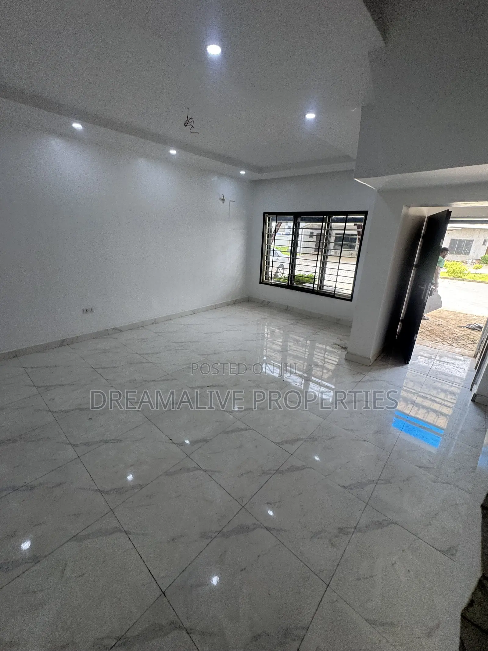 4bdrm Duplex in Jahi for rent in Jahi