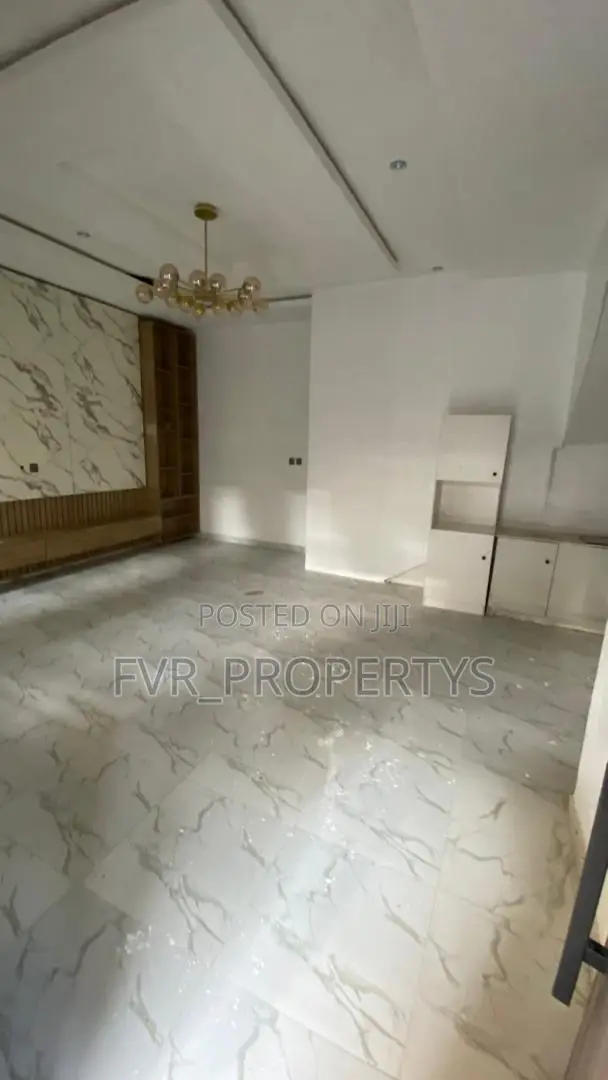 Studio Apartment in Ikota for rent in Ikota
