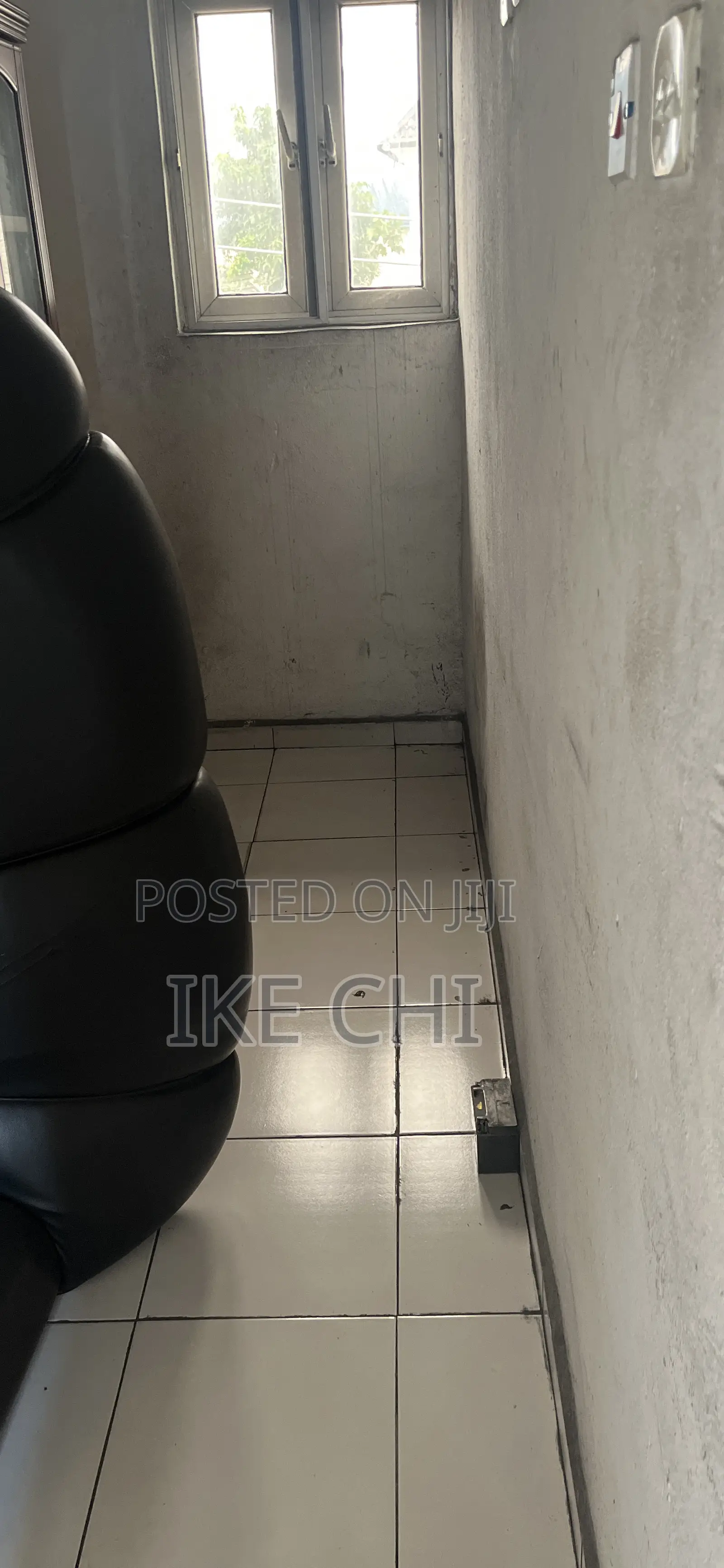 Furnished 2bdrm Block of Flats in Woji for rent in Woji