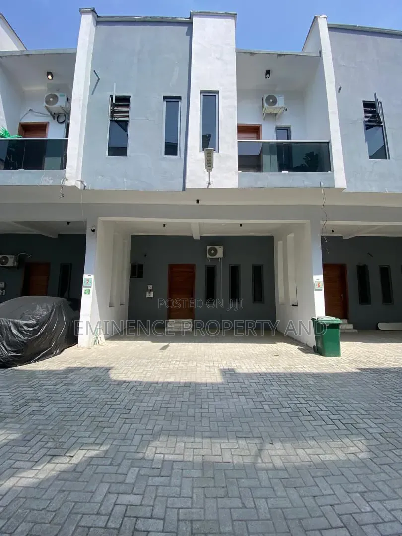 Furnished 4bdrm Duplex in Ikota for rent in Ikota