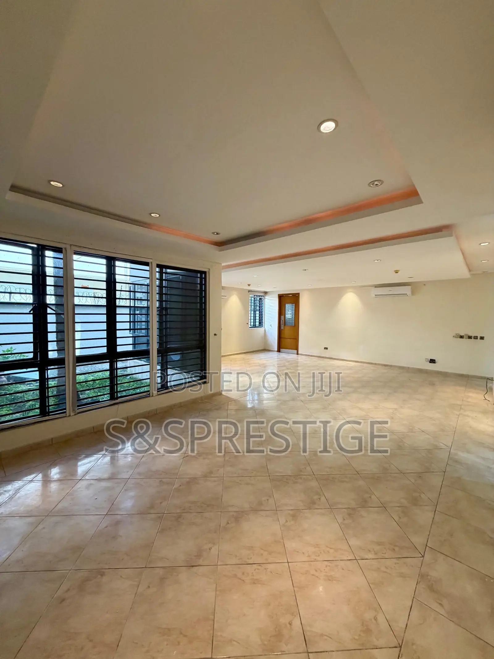 4bdrm Townhouse / Terrace in Banana Island for rent in Banana Island