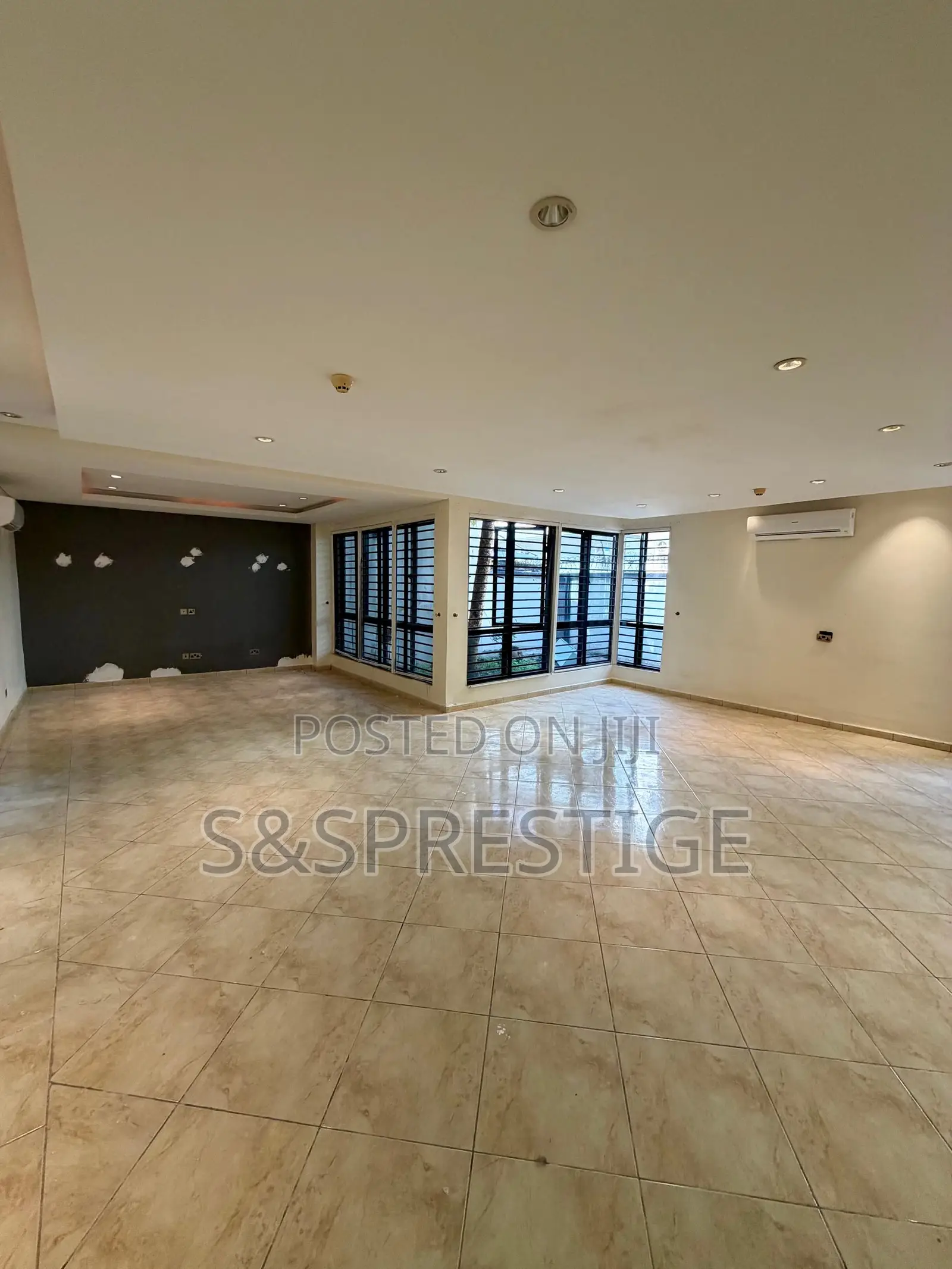 4bdrm Townhouse / Terrace in Banana Island for rent in Banana Island