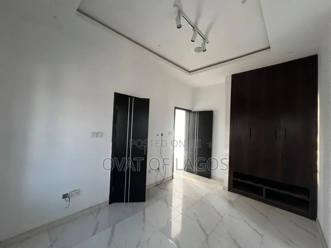 2bdrm Apartment in Ologolo for sale in Ologolo