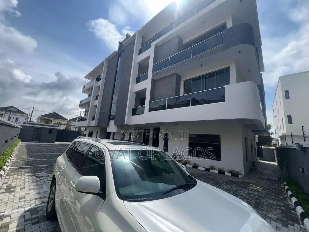 3bdrm Apartment in Lekki Phase 1 for sale in Lekki Phase 1