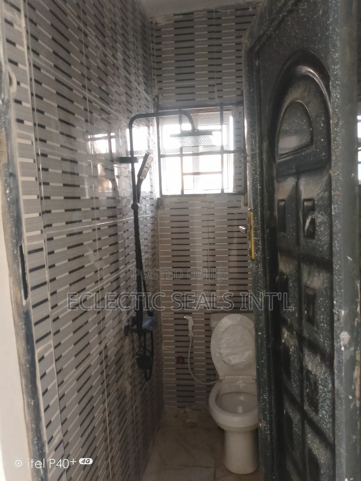 Mini Flat in Eclectic Seals, Sabon Lugbe for rent in Sabon Lugbe