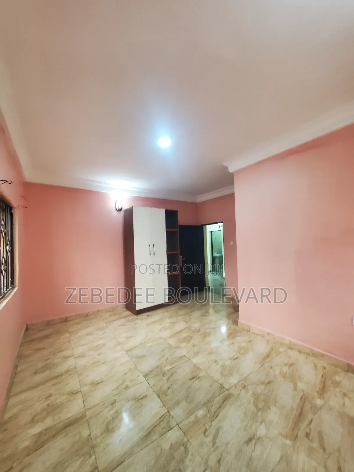 2bdrm Block of Flats in Durumi for rent in Durumi