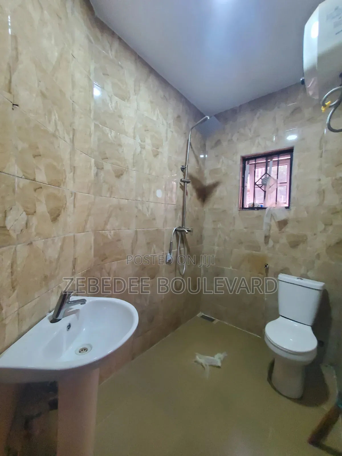 2bdrm Block of Flats in Durumi for rent in Durumi