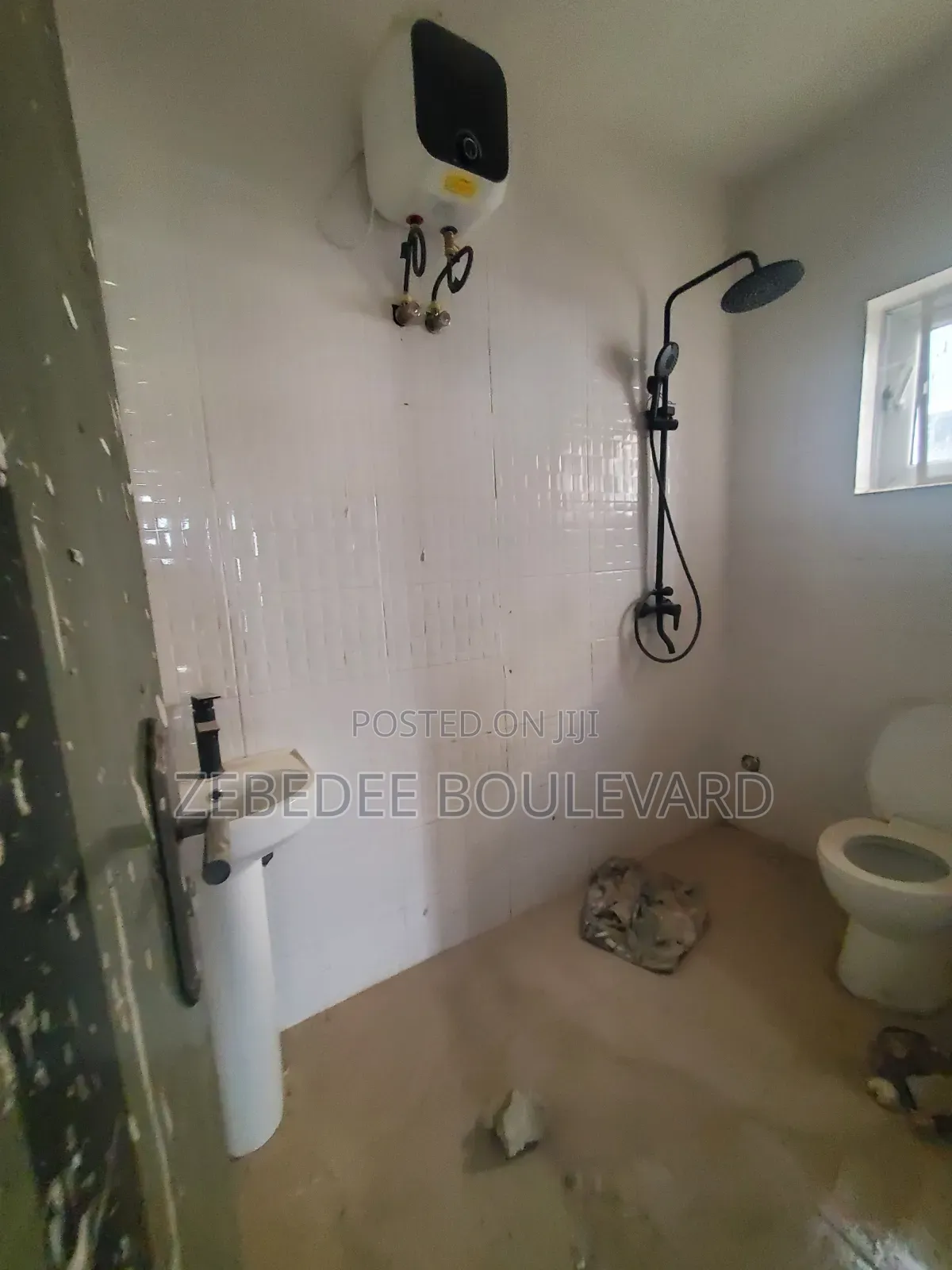 3bdrm Block of Flats in Durumi for sale in Durumi