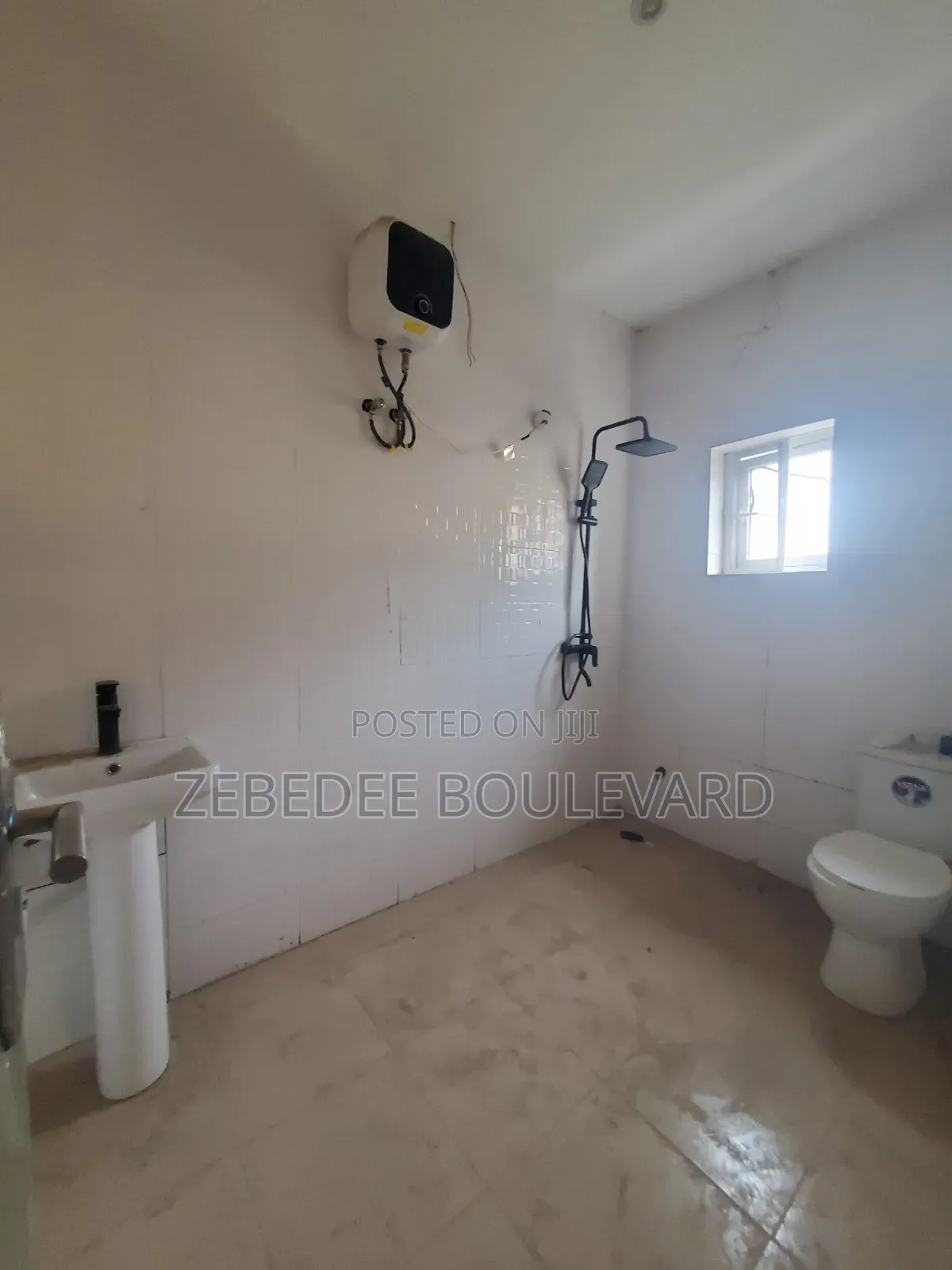 3bdrm Block of Flats in Durumi for sale in Durumi