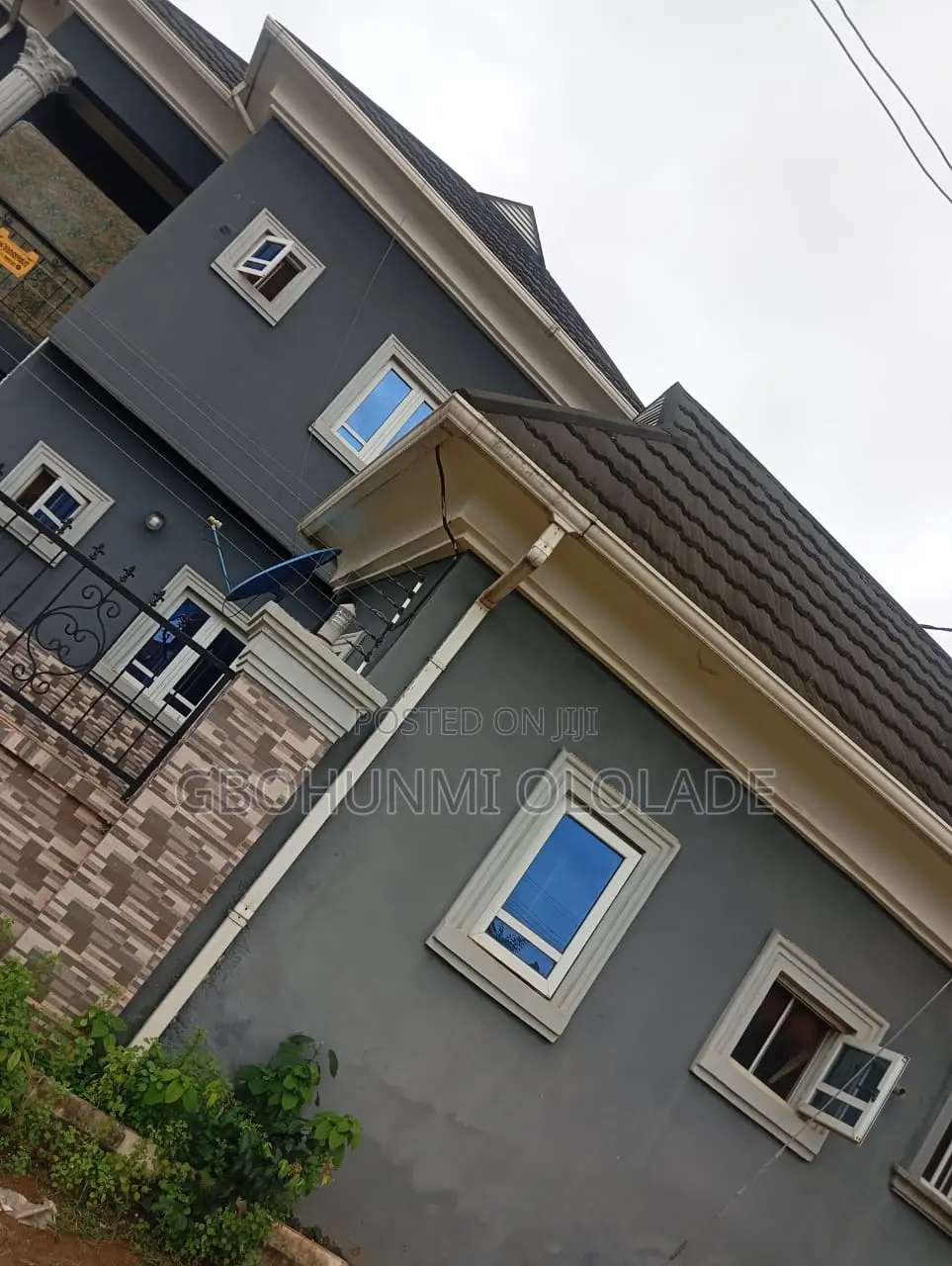 3bdrm Block of Flats in Ijede / Ikorodu for sale in Ijede / Ikorodu