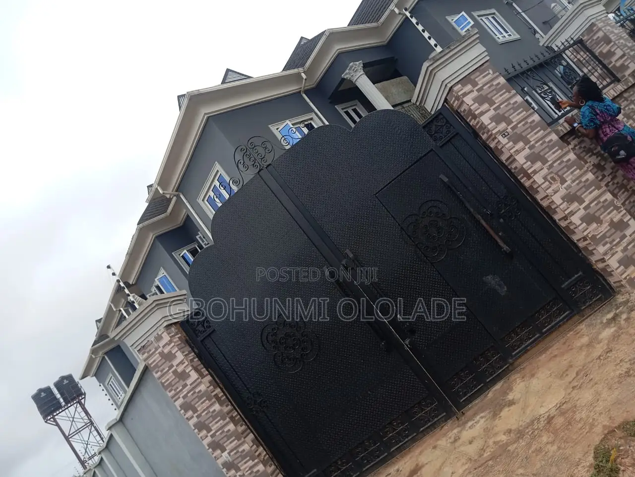 3bdrm Block of Flats in Ijede / Ikorodu for sale in Ijede / Ikorodu