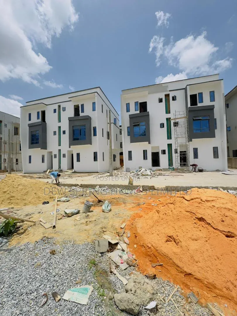 4bdrm Duplex in Opebi for sale in Opebi