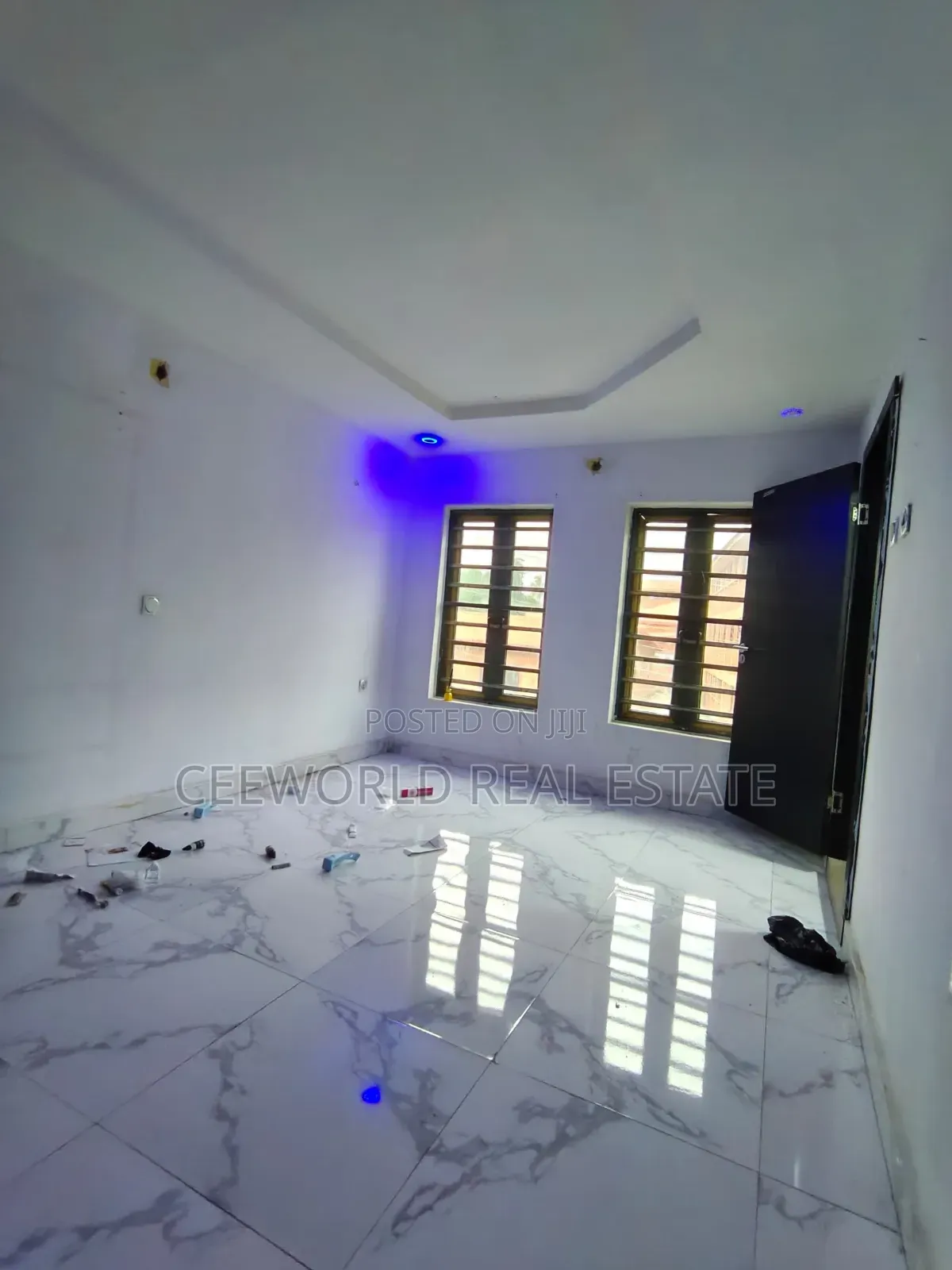 3bdrm Apartment in Oluyole Main Estate for rent in Oluyole Estate