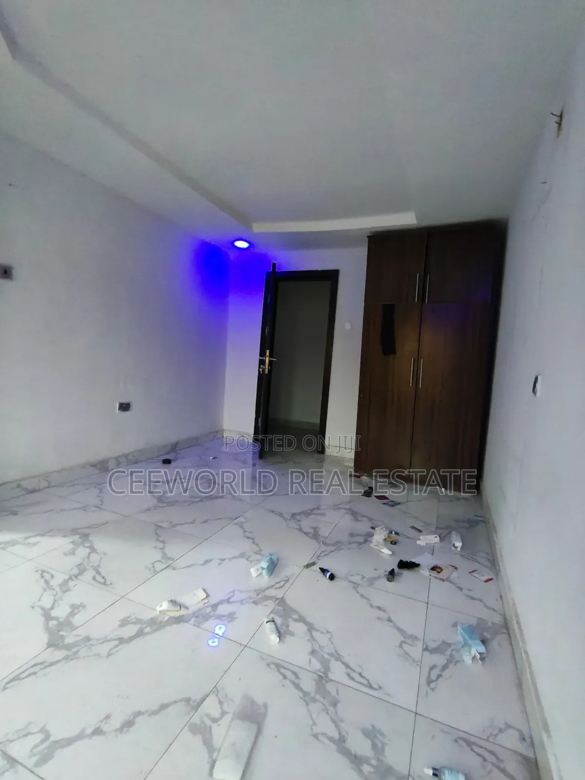 3bdrm Apartment in Oluyole Main Estate for rent in Oluyole Estate
