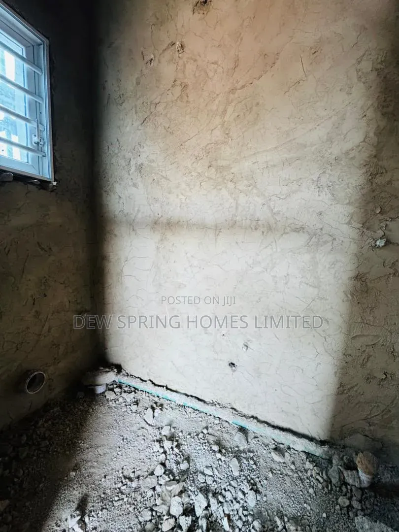 3bdrm Apartment in Ilupeju, Town Planning Way for sale in Town Planning Way