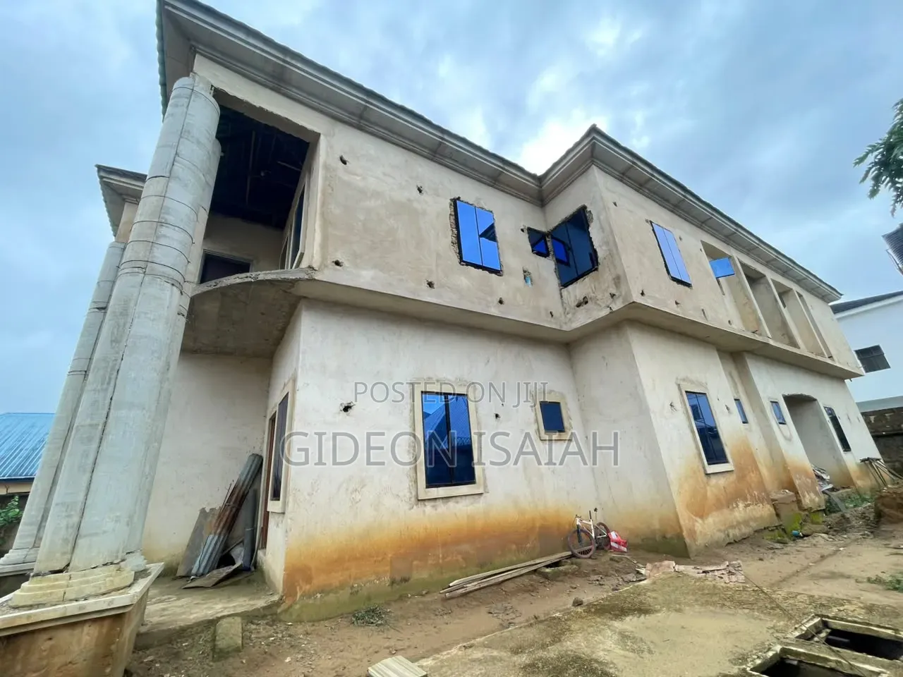 5bdrm Duplex in Osongama, Uyo for sale in Uyo