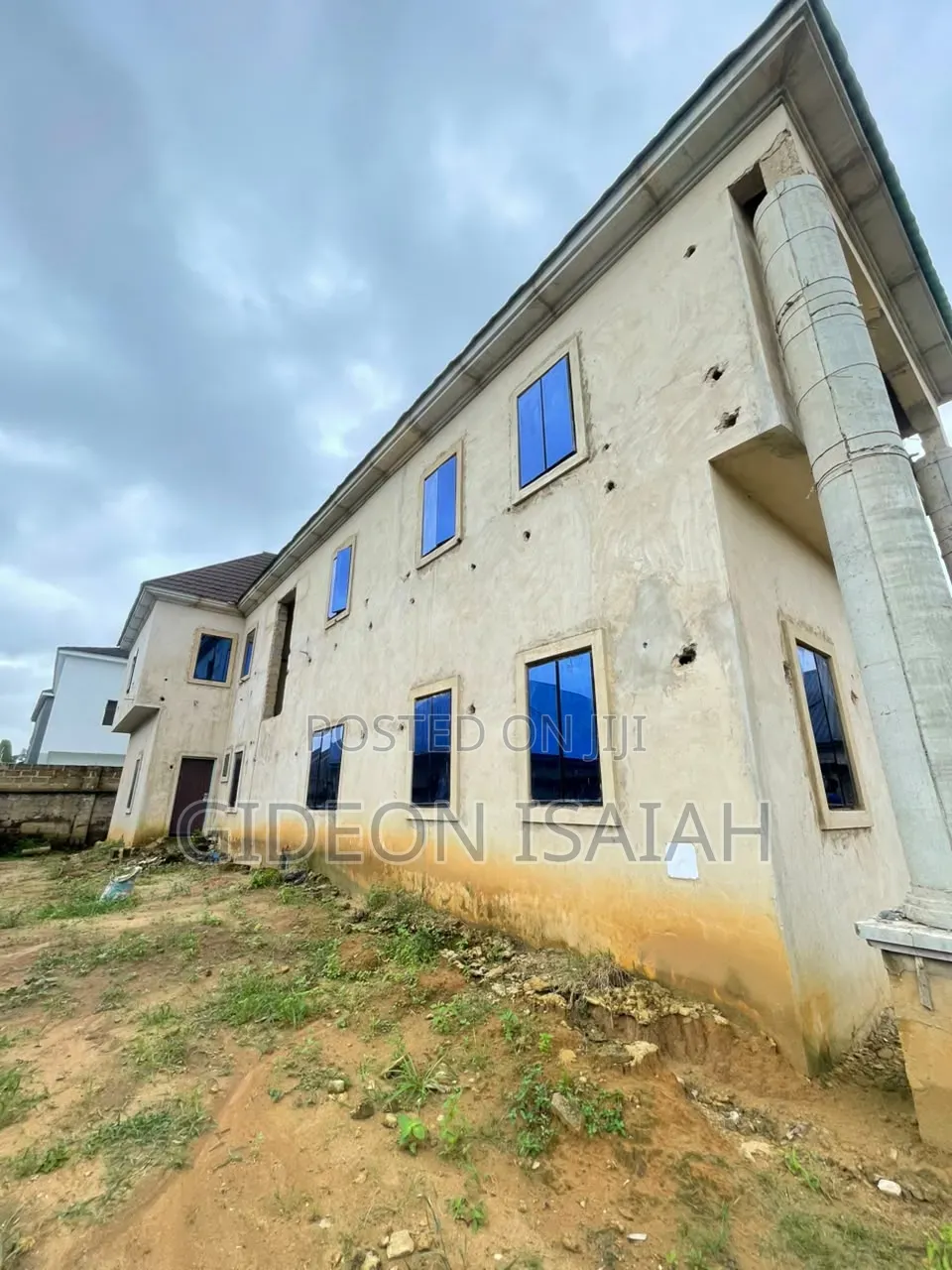 5bdrm Duplex in Osongama, Uyo for sale in Uyo