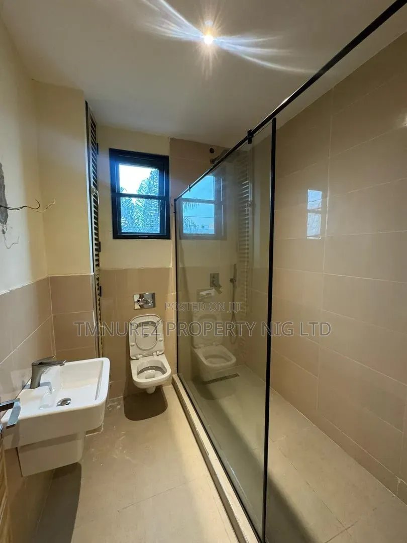 3bdrm Apartment in Lekki Phase 1 for rent in Lekki Phase 1