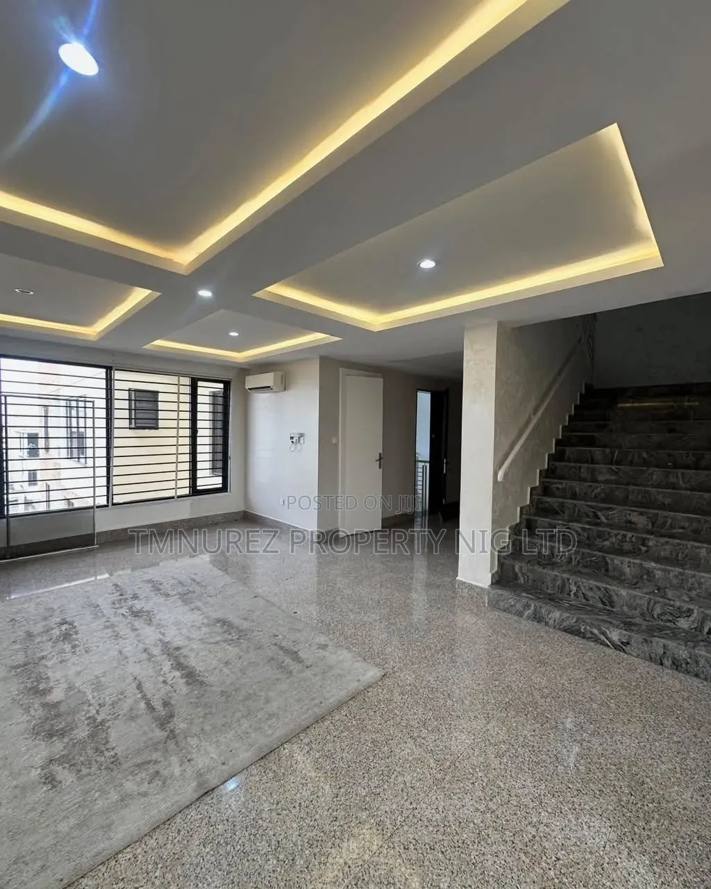 4bdrm Maisonette in Lekki Phase 1 for rent in Lekki Phase 1