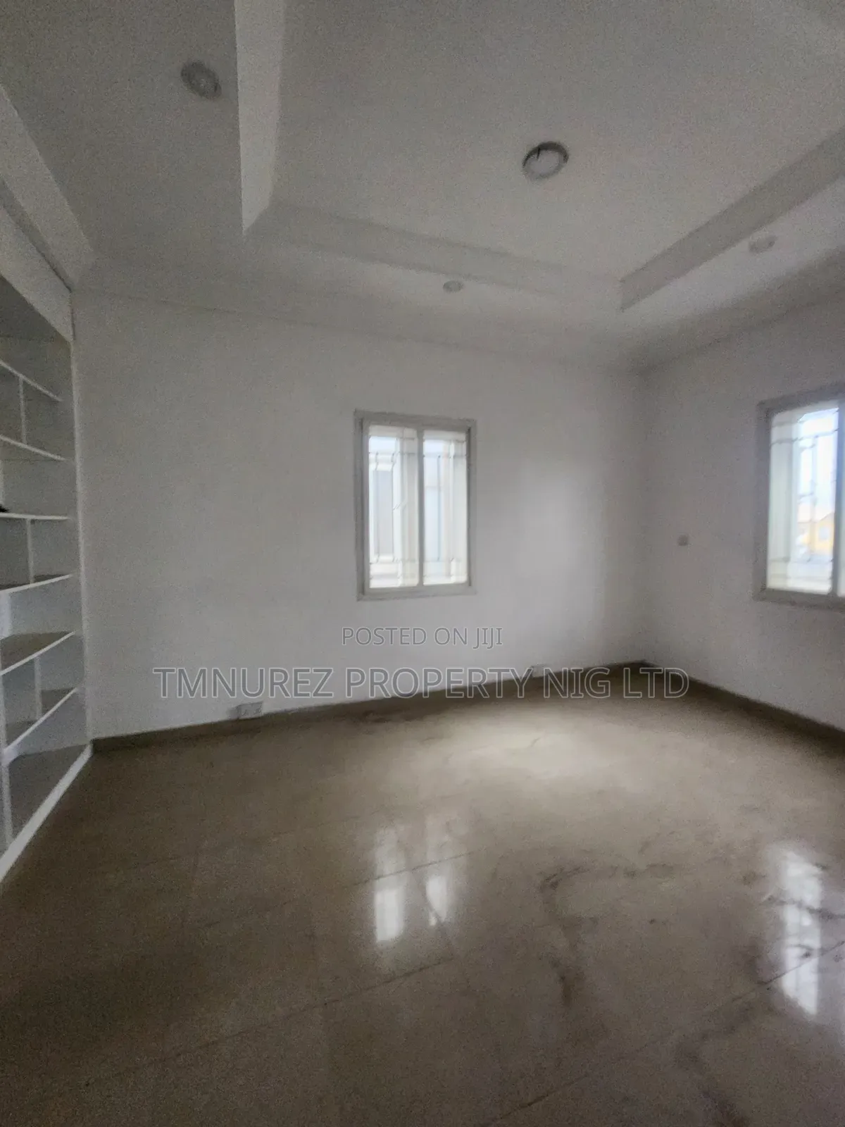 Comercial 2bedroom Apartment for Rent in Lekki Phase 1