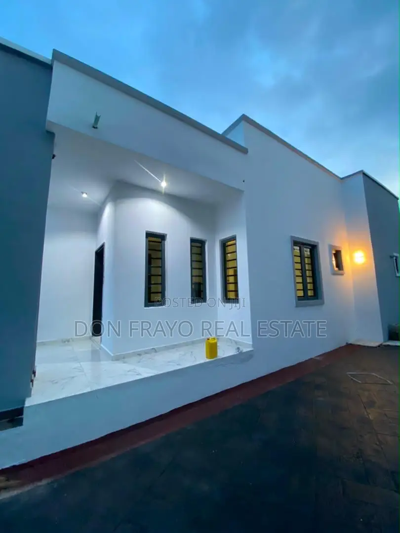 3bdrm Bungalow in Temidire Estate, Ologuneru for sale in Ologuneru