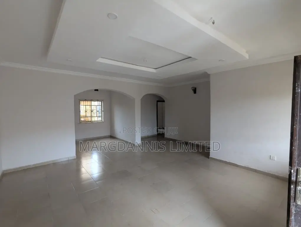 2bdrm Block of Flats in Igbe, Igbogbo for rent in Igbogbo