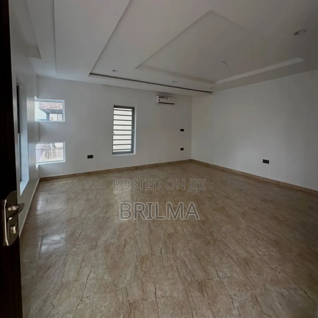 4bdrm Duplex in Mabushi for sale in Mabushi