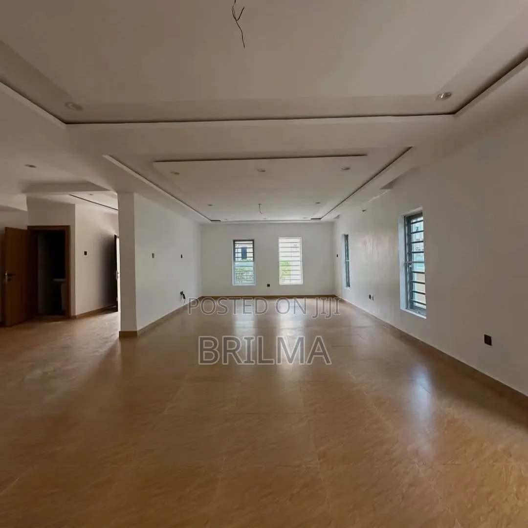 4bdrm Duplex in Mabushi for sale in Mabushi