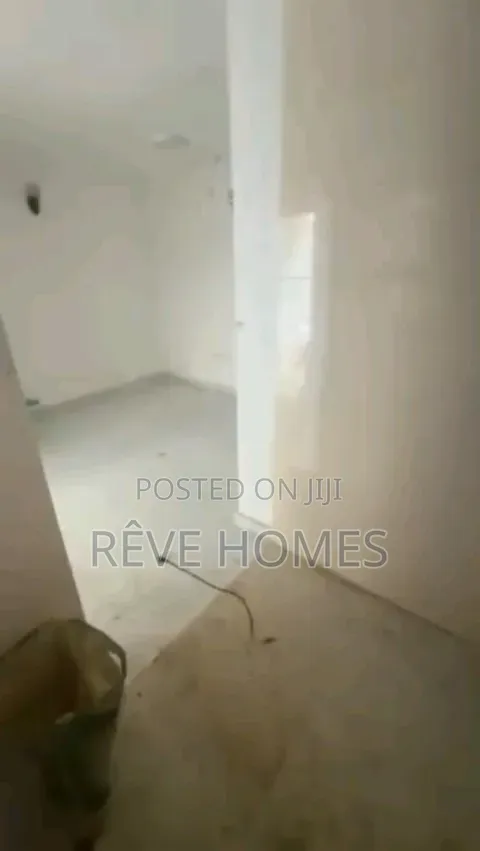Furnished Mini Flat in Soluyi for rent in Soluyi