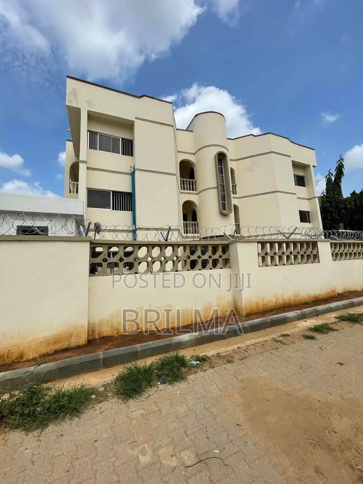 3bdrm Apartment in Wuse 2 for rent in Wuse 2