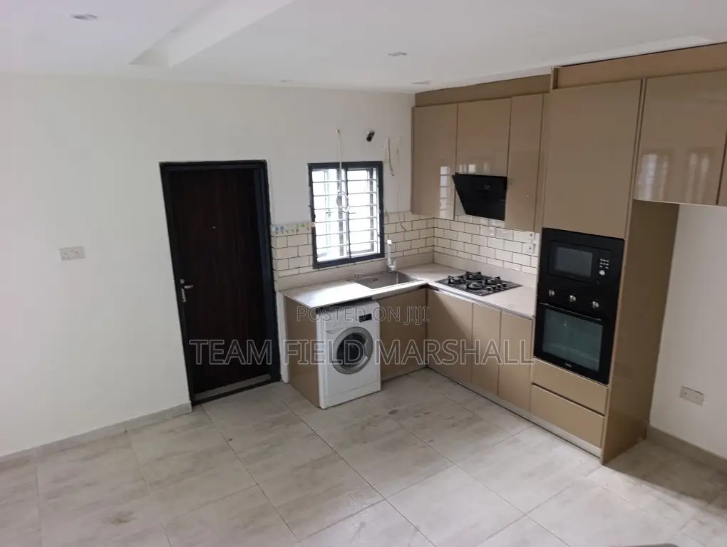 2bdrm Maisonette in Off Freedom Way, Ikate for sale in Ikate