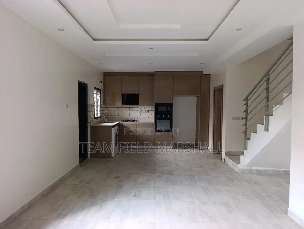 2bdrm Maisonette in Off Freedom Way, Ikate for sale in Ikate