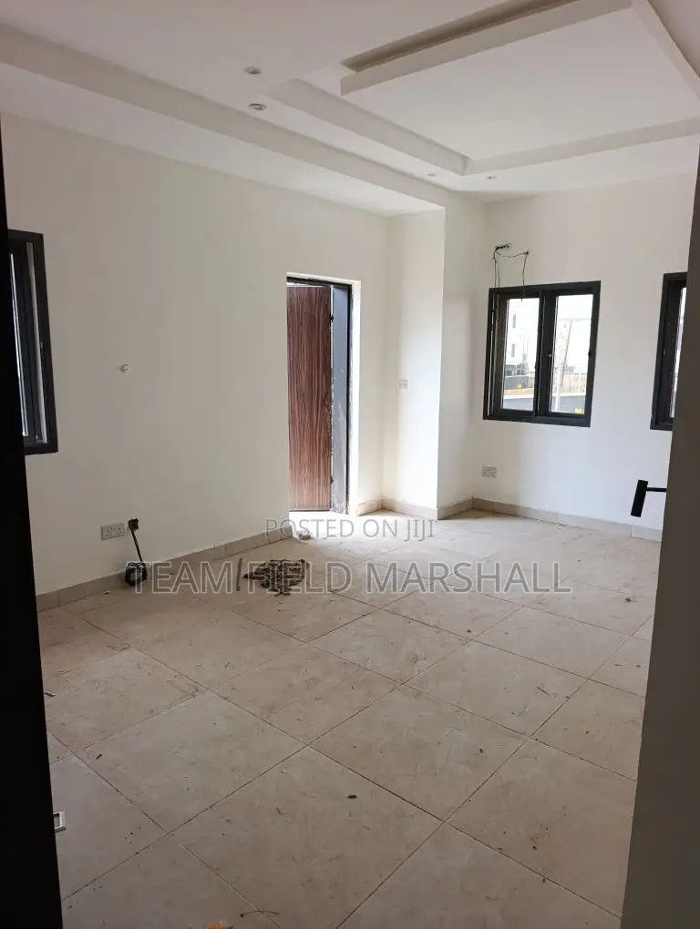 2bdrm Maisonette in Off Freedom Way, Ikate for sale in Ikate