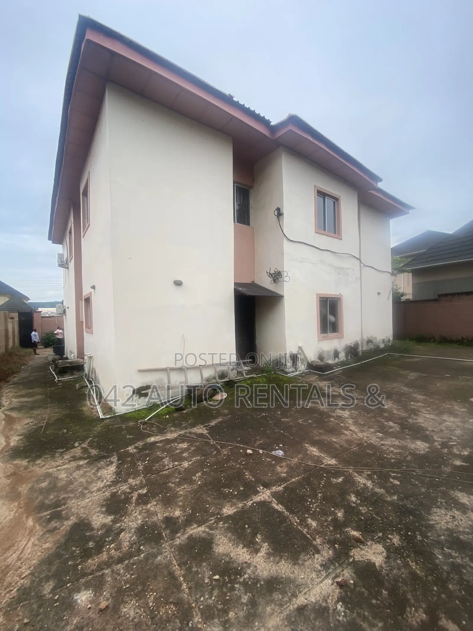5bdrm Duplex in Golf Estate, Enugu for sale in Enugu