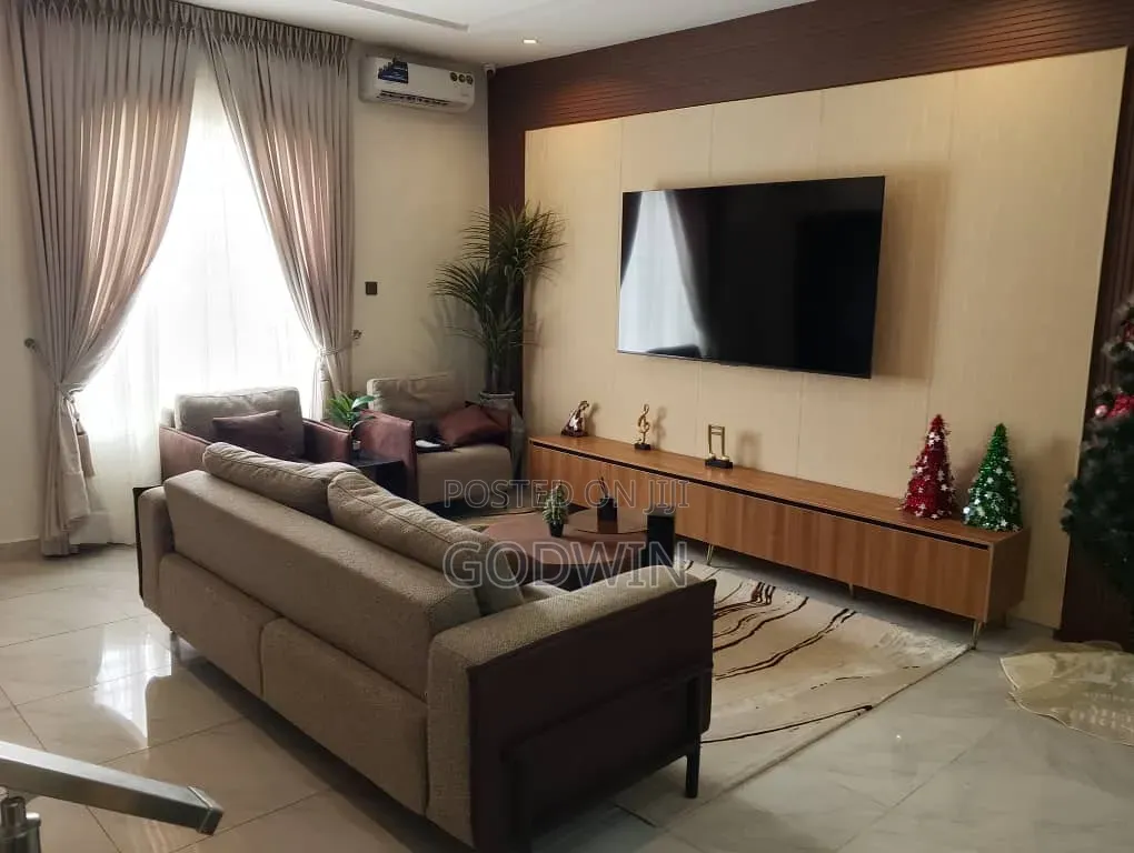 Furnished 3bdrm Duplex in Capital Garden, Lekki Expressway for sale in Lekki Expressway