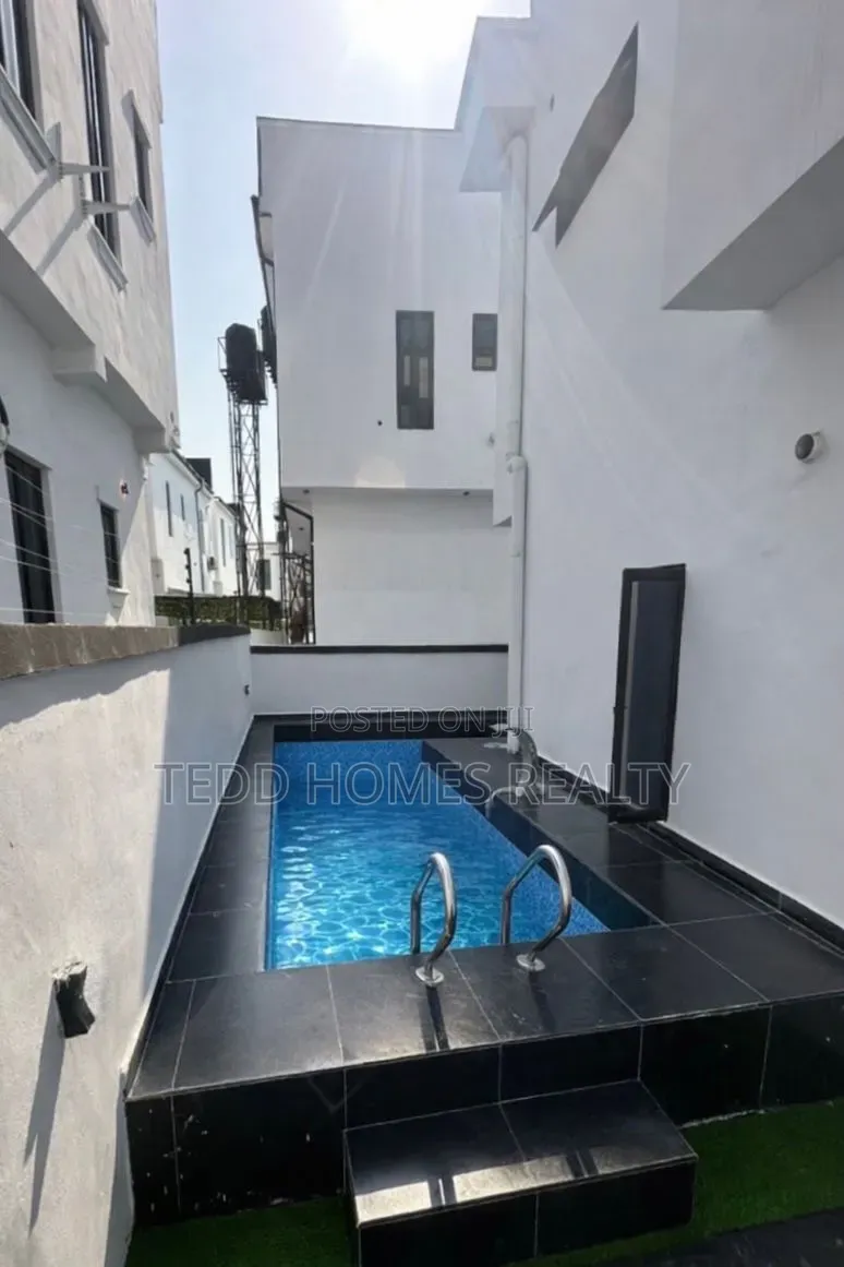 4bdrm Duplex in Lekki Palm City, Ado / Ajah for sale in Ado / Ajah