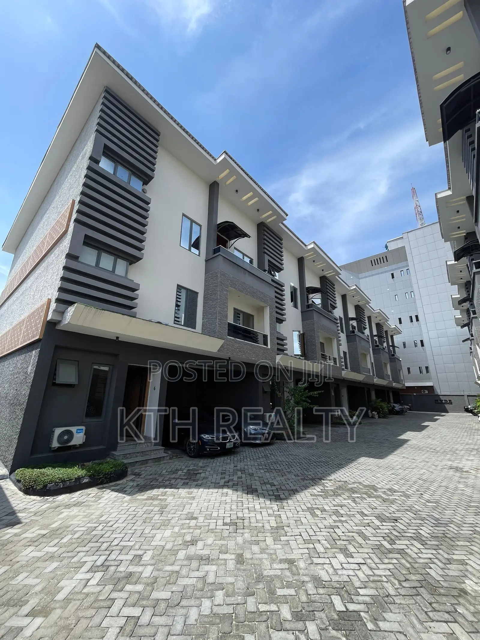 4bdrm Duplex in Lekki for rent in Lekki Phase 1