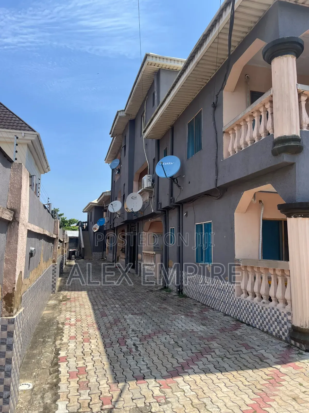 3bdrm Block of Flats in Festac for sale in Festac
