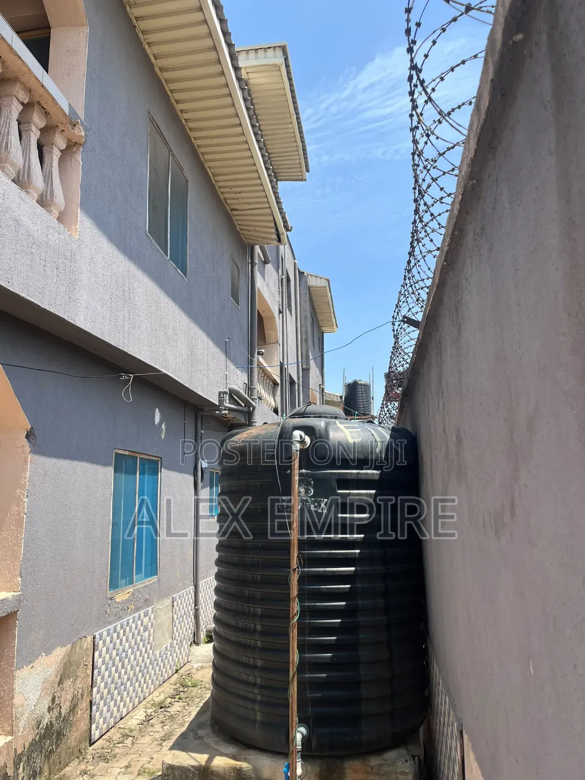 3bdrm Block of Flats in Festac for sale in Festac