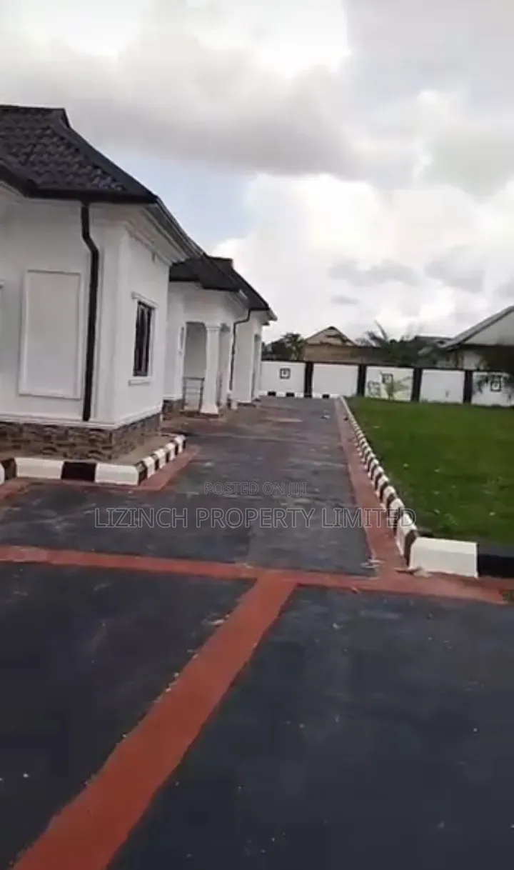3bdrm Bungalow in Benin City for sale in Benin City
