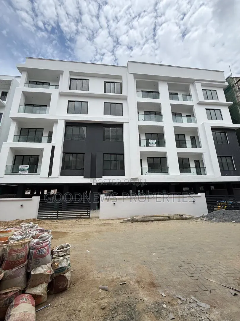 2bdrm Apartment in Lekki Phase 1, Lagos for sale in Lekki Phase 1