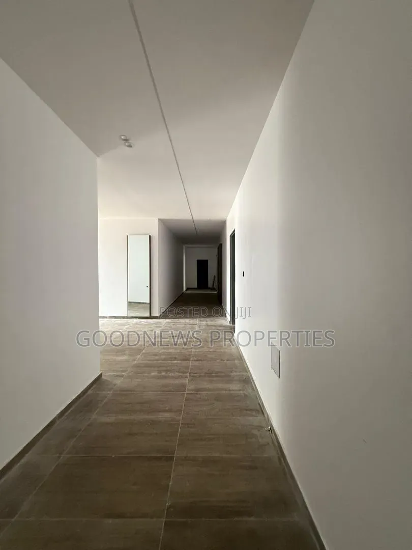 2bdrm Apartment in Lekki Phase 1, Lagos for sale in Lekki Phase 1