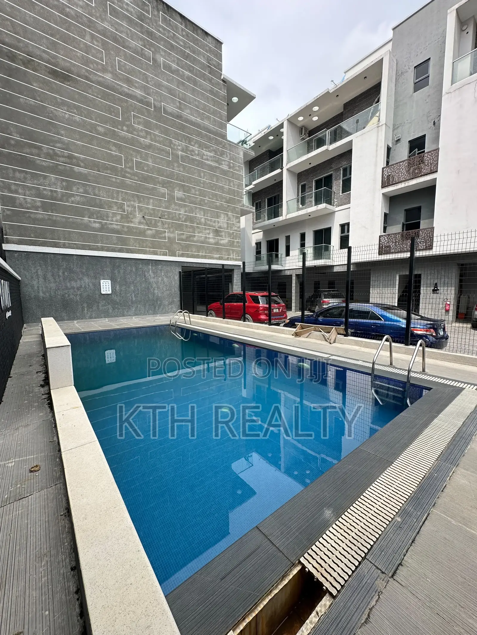 Furnished 2bdrm Penthouse in Lekki for sale in Lekki Phase 1