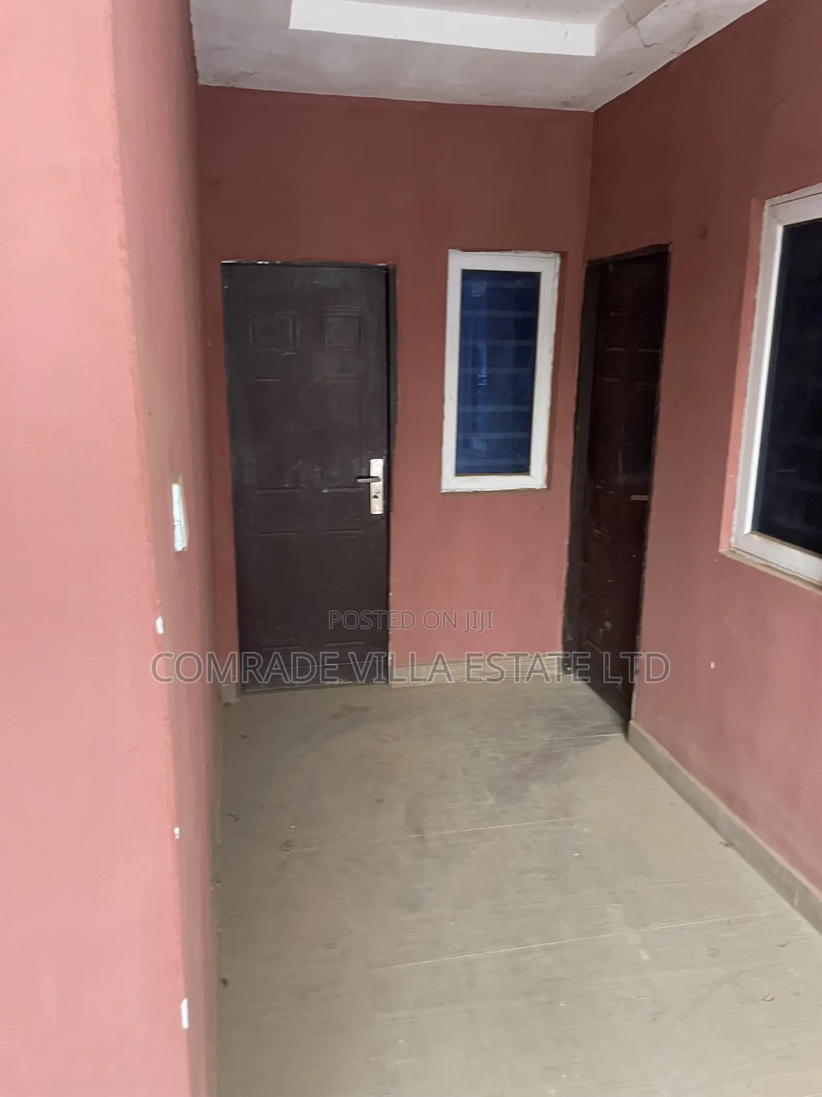20bdrm Apartment in Apo Resettlement for sale in Apo Resettlement
