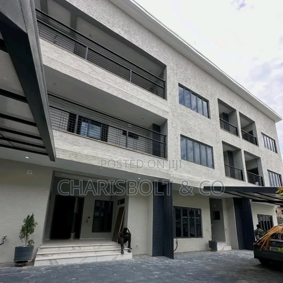 4bdrm Townhouse/Terrace in Guzape District for sale in Guzape District